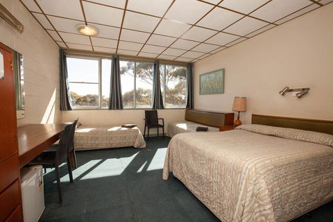 EUCLA MOTOR HOTEL - Accommodation Newcastle 20