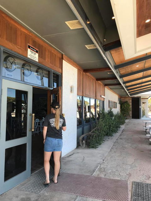 EUCLA MOTOR HOTEL - Accommodation Newcastle 35