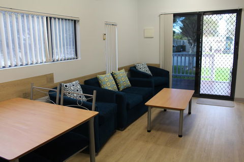 Mandurah Ocean Marina Chalets - Accommodation Newcastle 30