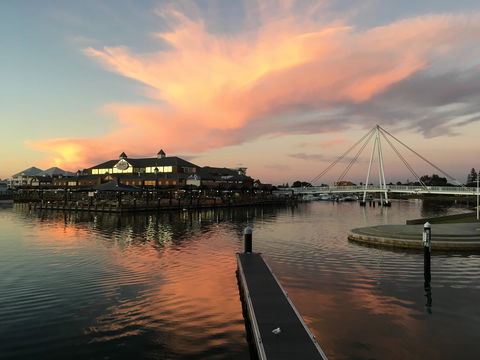 Mandurah Ocean Marina Chalets - Accommodation Newcastle 4