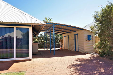 Osprey Holiday Village Unit 102 - Accommodation Newcastle 15