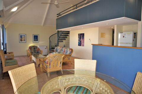 Osprey Holiday Village Unit 102 - Accommodation Newcastle 0