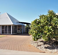 Osprey Holiday Village Unit 113/2 Bedroom - Cosy apartment ideal for small family - Accommodation Newcastle