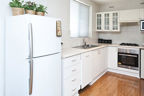 Lucy's House - Accommodation Newcastle 7