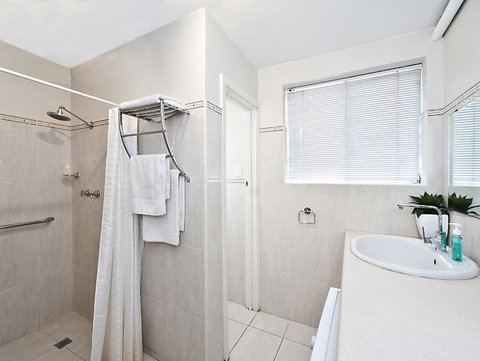 Lucy's House - Accommodation Newcastle 4