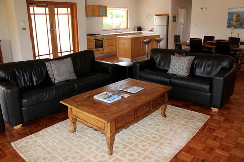 Moana Spa Villas - Prime Yallingup Location - Accommodation Newcastle 7