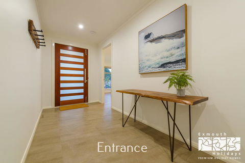 20 Madaffari Drive - Accommodation Newcastle 1