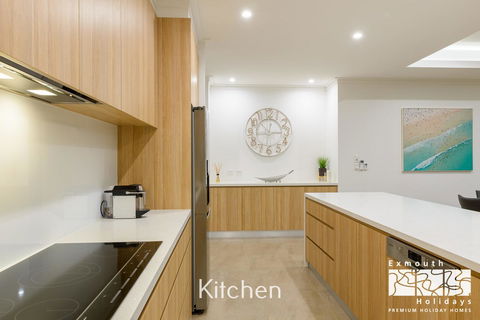 20 Madaffari Drive - Accommodation Newcastle 5