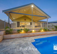 20 Madaffari Drive - Pool and Jetty - Accommodation Newcastle