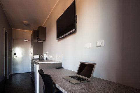 Beadon Bay Hotel - Accommodation Newcastle 8