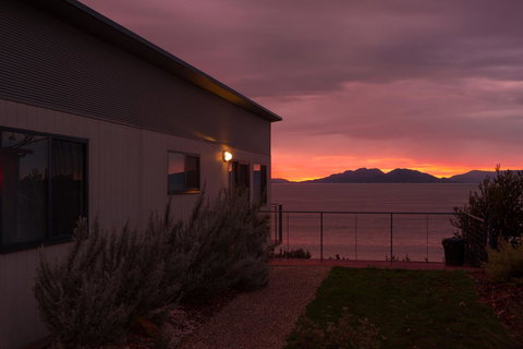 Swansea Beach Chalets - Accommodation Newcastle 38