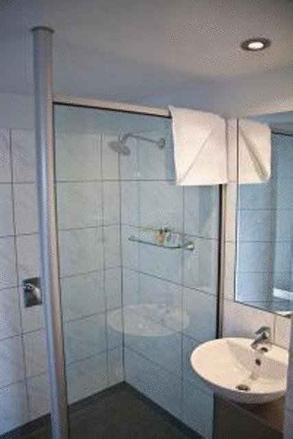 Brighton Hotel Motel - Accommodation Newcastle 13