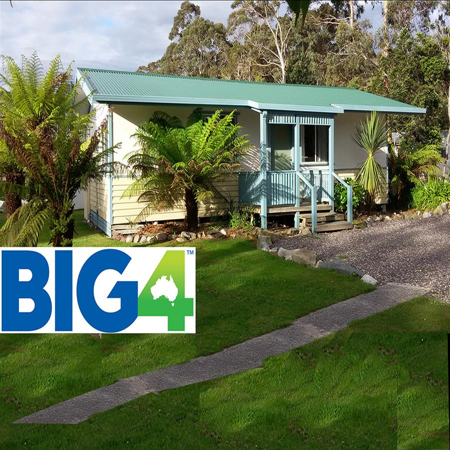 Strahan TAS Accommodation Newcastle