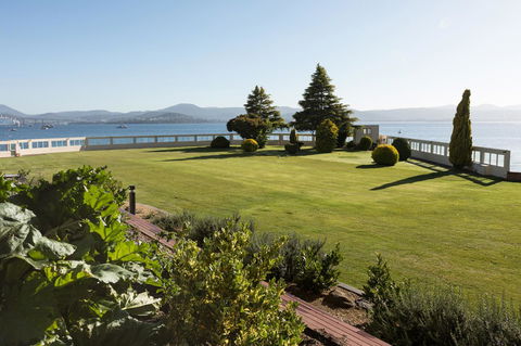 Wrest Point - Accommodation Newcastle 17