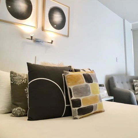 Sandy Bay Studio Apartment - Accommodation Newcastle 1