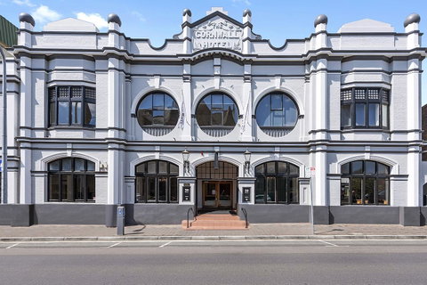 The Cornwall Boutique Hotel - Accommodation Newcastle 10