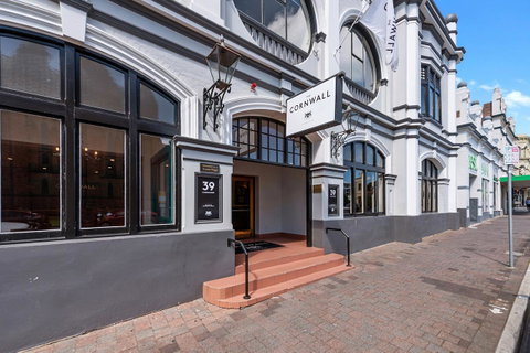 The Cornwall Boutique Hotel - Accommodation Newcastle 11