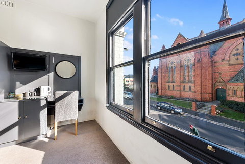 The Cornwall Boutique Hotel - Accommodation Newcastle 6