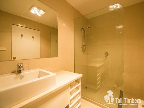 Tall Timbers Tasmania - Accommodation Newcastle 14