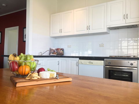 Stanley Hotel & Apartments - Accommodation Newcastle 17