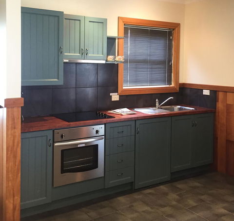 Stanley Hotel & Apartments - Accommodation Newcastle 2