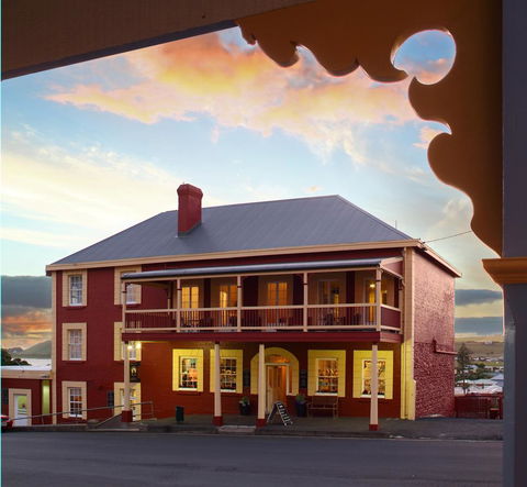 Stanley Hotel & Apartments - Accommodation Newcastle 0