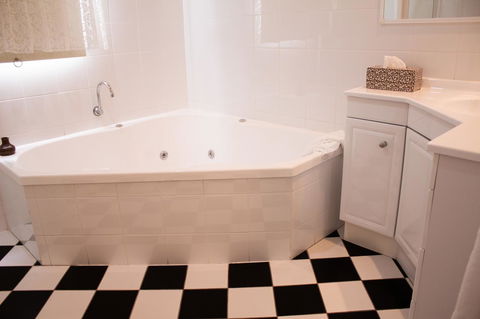 Stanley Hotel & Apartments - Accommodation Newcastle 12