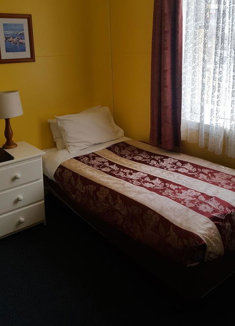 Stanley Hotel & Apartments - Accommodation Newcastle 33