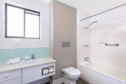 Best Western Plus Launceston - Accommodation Newcastle 12