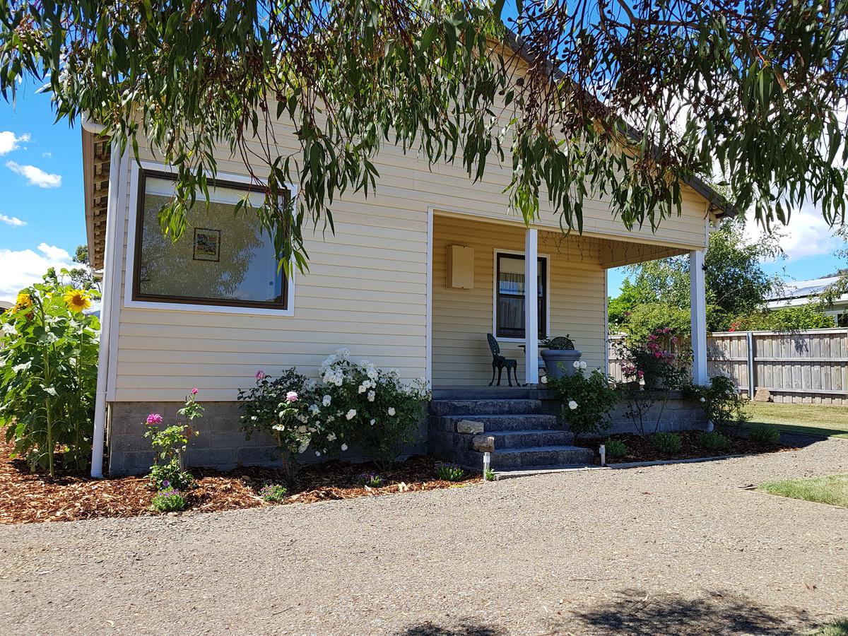 Strathblane TAS Accommodation Newcastle
