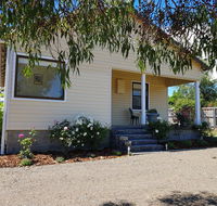 The Manager's Cottage - Accommodation Newcastle