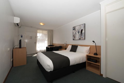 Barclay Motor Inn - Accommodation Newcastle 2