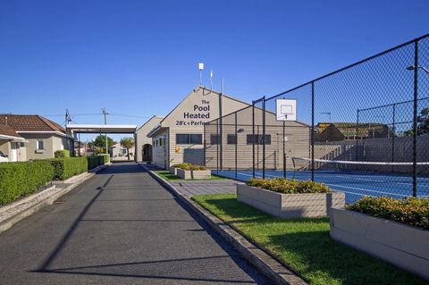 Barclay Motor Inn - Accommodation Newcastle 8