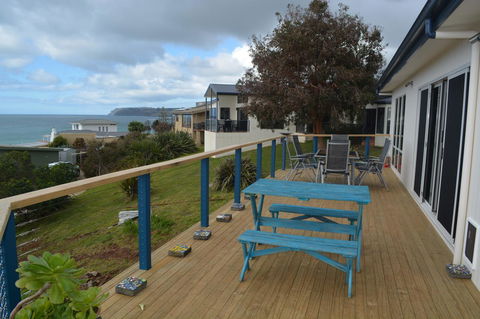 Seascape Beach House - Accommodation Newcastle 10