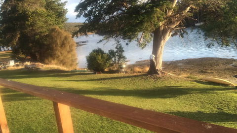 A Slice Of Paradise - Accommodation Newcastle 3