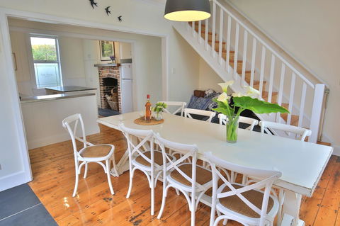 Little Talisker - Accommodation Newcastle 11