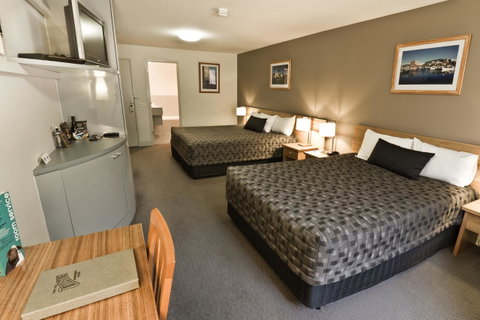 The Old Woolstore Apartment Hotel - Accommodation Newcastle 10