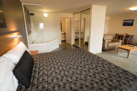 The Old Woolstore Apartment Hotel - Accommodation Newcastle 31