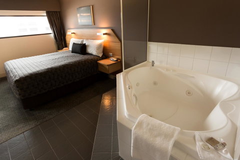 The Old Woolstore Apartment Hotel - Accommodation Newcastle 28