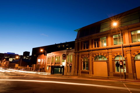 The Old Woolstore Apartment Hotel - Accommodation Newcastle 2