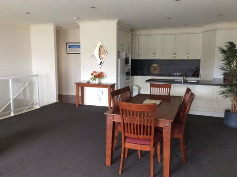 Church Street Villas - Accommodation Newcastle 5