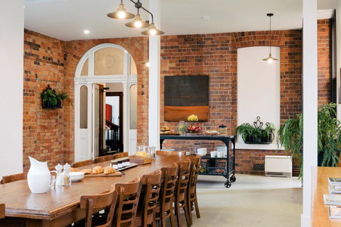 The Florance - Accommodation Newcastle 8