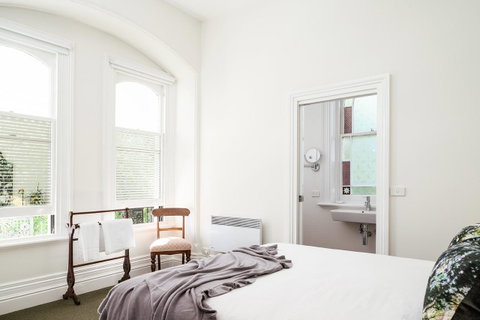 The Florance - Accommodation Newcastle 22