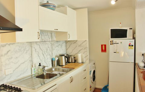 Million Dollar Views - Accommodation Newcastle 36