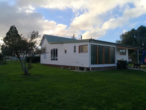 Grace Cottage - Accommodation Newcastle 9