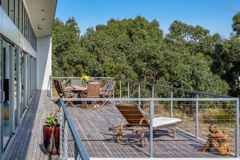 Sunset Bay Escape - Accommodation Newcastle 7