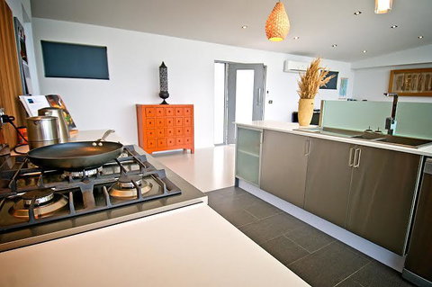 Sunset Bay Escape - Accommodation Newcastle 40