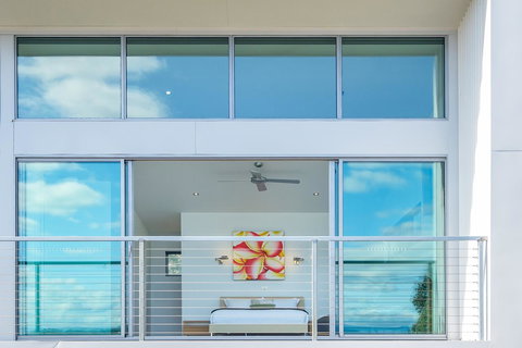 Sunset Bay Escape - Accommodation Newcastle 25