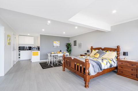 Views Forever - Devonport - Accommodation Newcastle 6