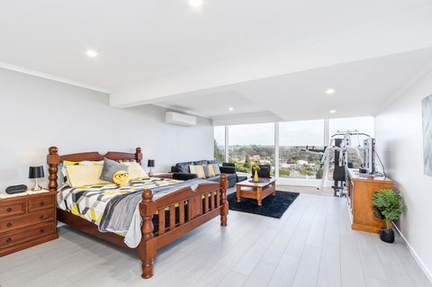Views Forever - Devonport - Accommodation Newcastle 2